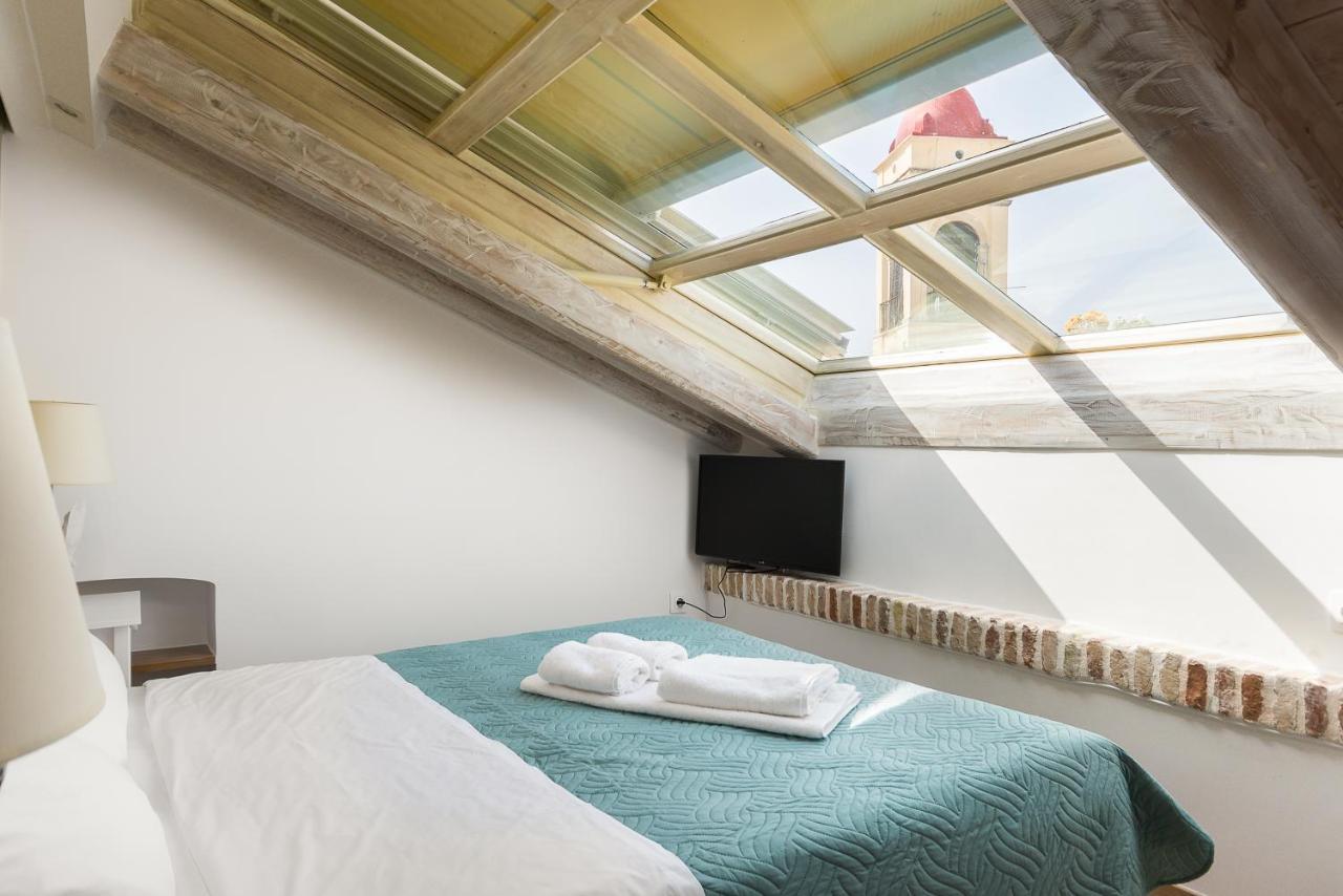 Sky Loft Corfu Old Town Apartments Eksteriør billede