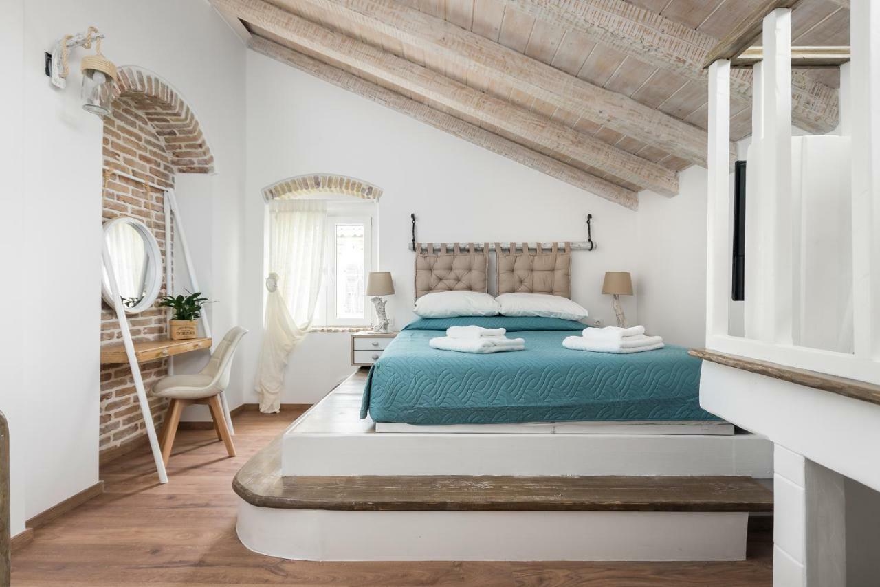 Sky Loft Corfu Old Town Apartments Eksteriør billede