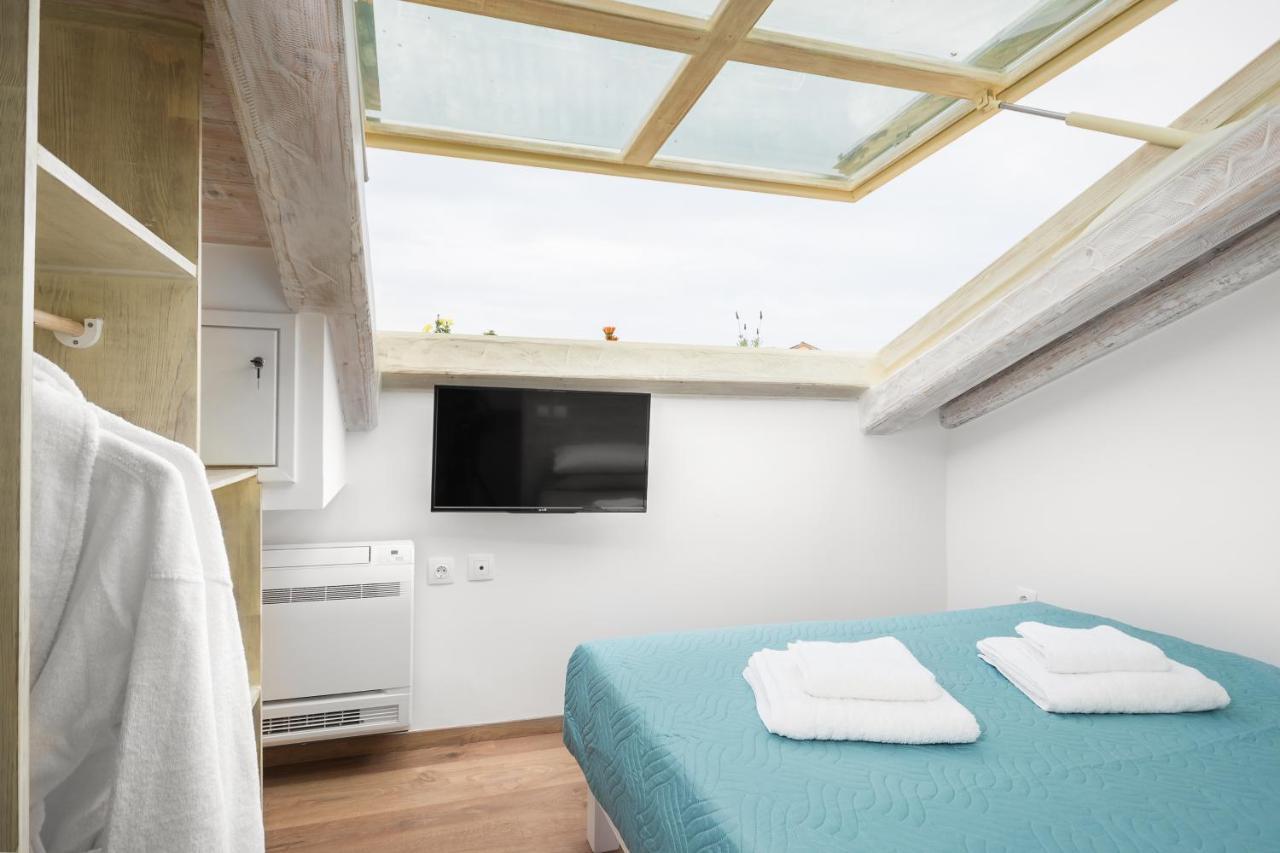 Sky Loft Corfu Old Town Apartments Eksteriør billede